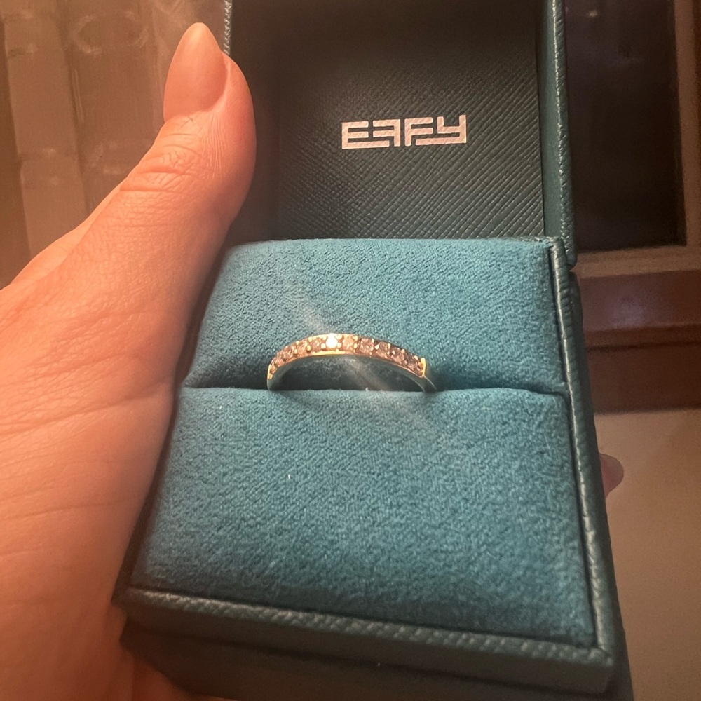 EFFY 14 Karat Yellow Gold Diamond Ring